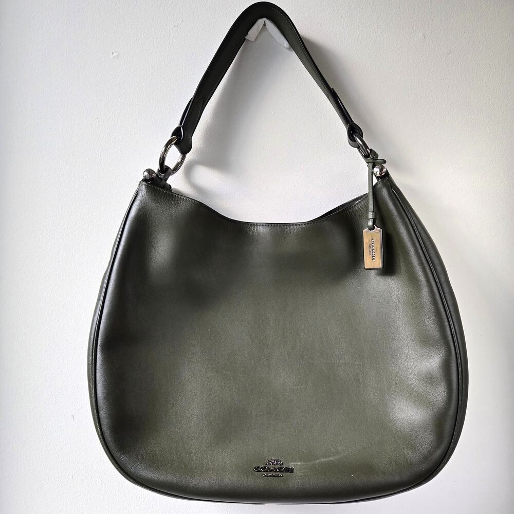 Coach Black and Gray Leather Shoulder Bag - Picture 2 of 16